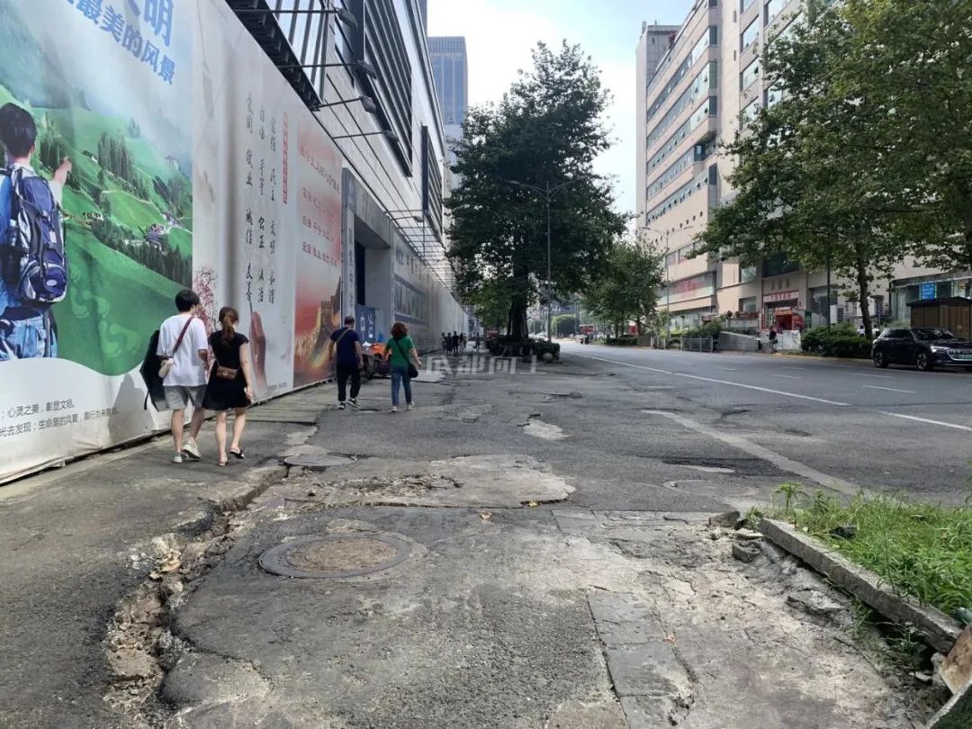 天府红天府广场路线,从天府广场到天府红