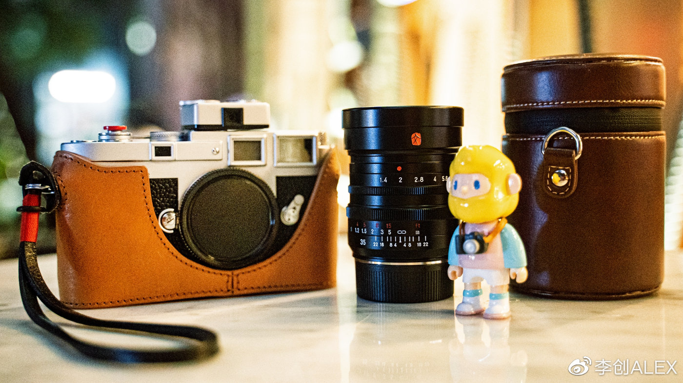 七工匠50mmf1.8镜头与55mmf1.05的区别,不到三千的旗舰机