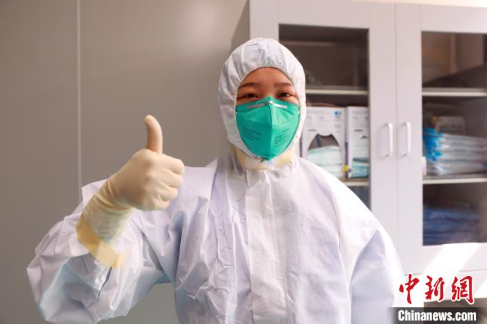 90后核酸采样员面对失业,90后病毒检测员