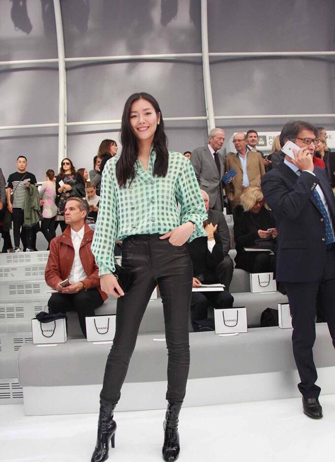 今年流行的服装穿搭,高级走心的服装穿搭