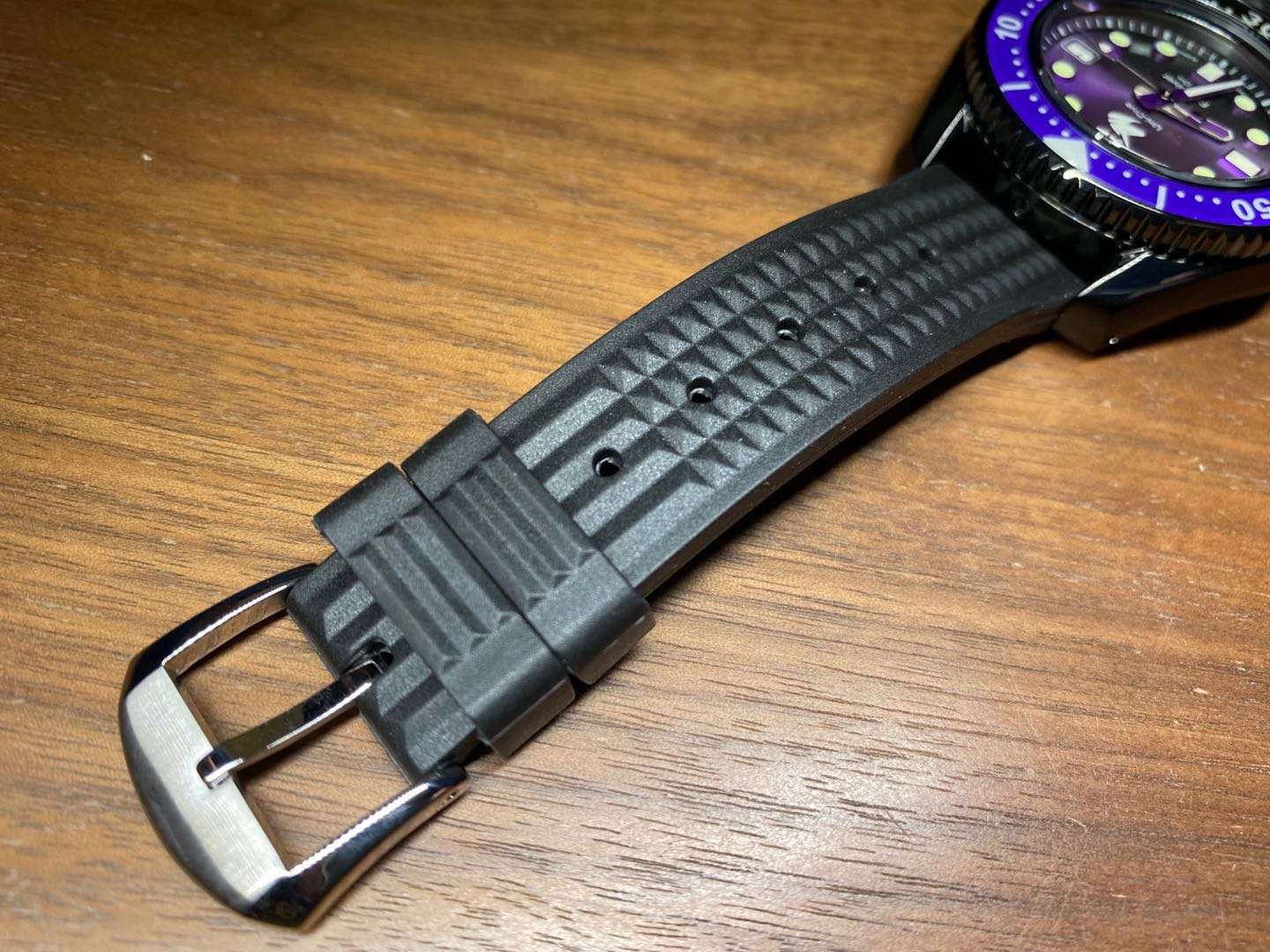 全新毒液测评,国产版毒液开箱