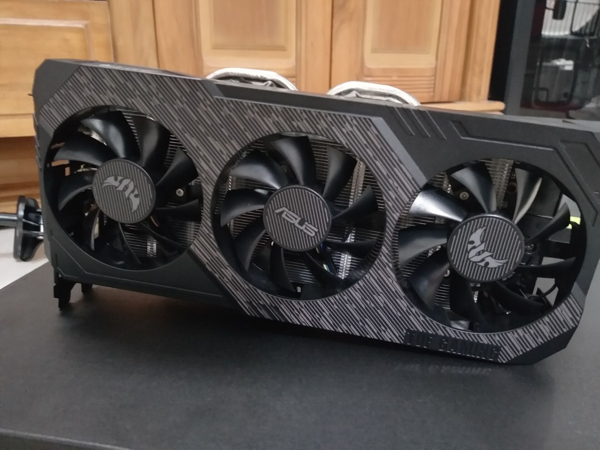 华硕显卡1660s怎么样,华硕备件库的显卡是什么意思