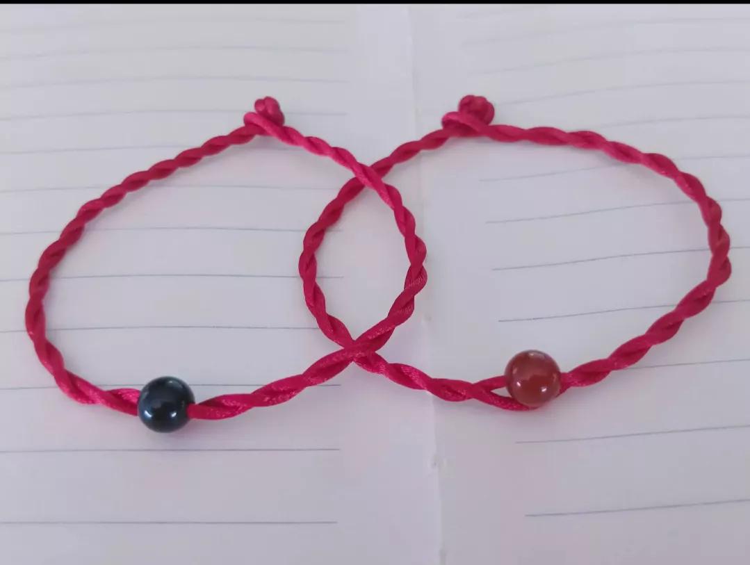 为什么红色能辟邪本命年穿红色,本命年不能穿红可以戴什么首饰