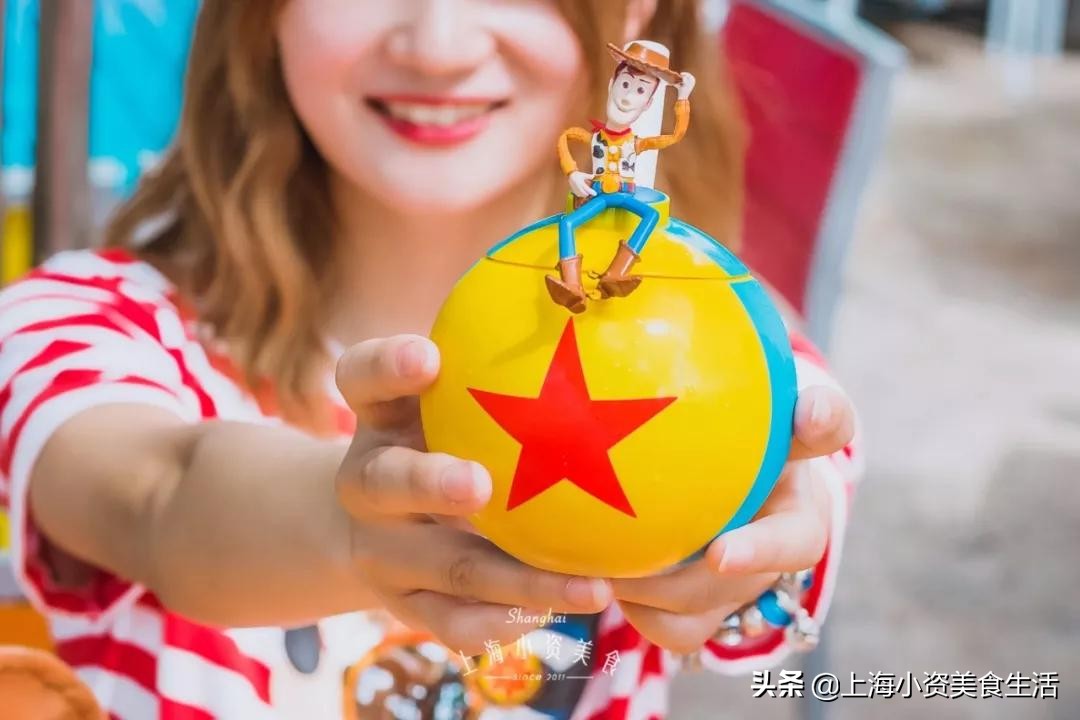 迪士尼蓝色奇奇蒂蒂吸管杯,迪士尼奇奇蒂蒂吸管