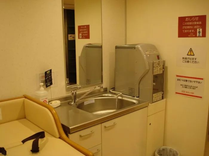 看完日本母婴室,中国妈妈不淡定了:是我们矫情,还是太将就?