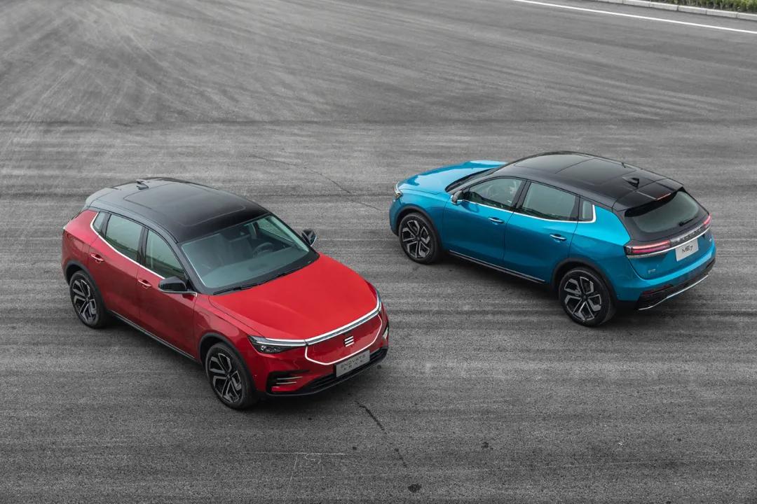 奥迪e-tron2021款50quattro豪华型,奥迪e-tron2019年最好的电动suv