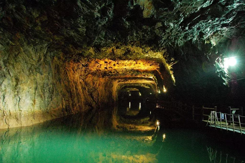 毕业旅行去台湾有哪些注意事项,大学生去台湾旅游攻略