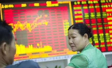 有多少人买股票赚钱了,有很多人用几千块钱炒股