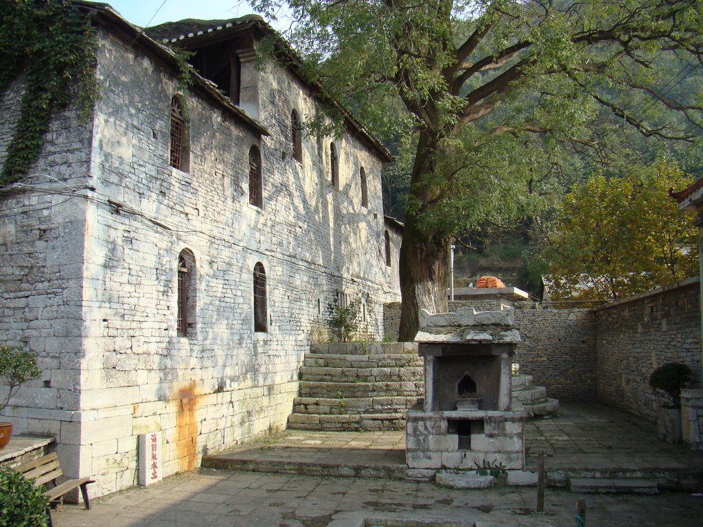 清明假期出游新热点贵州,清明贵州旅游自由行攻略