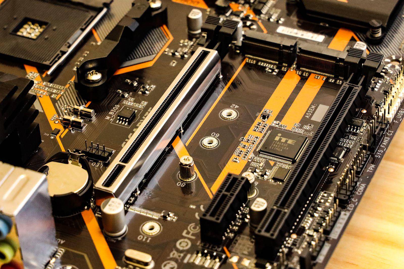 技嘉b450ds3h和技嘉b450小雕区别,技嘉b450新小雕主板超频