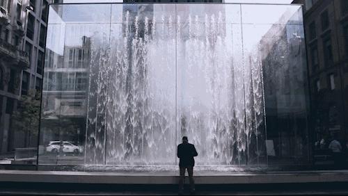 苹果在新加坡做了个球,或成地标级别的网红打卡圣地