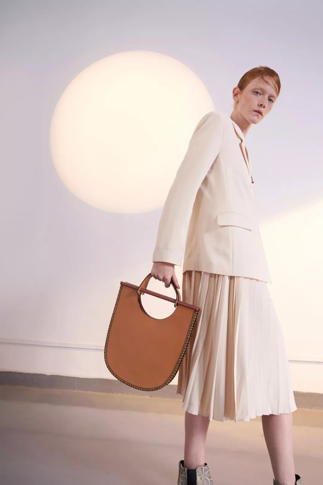 小ck最新款包多少钱,小ck性价比最高的包包