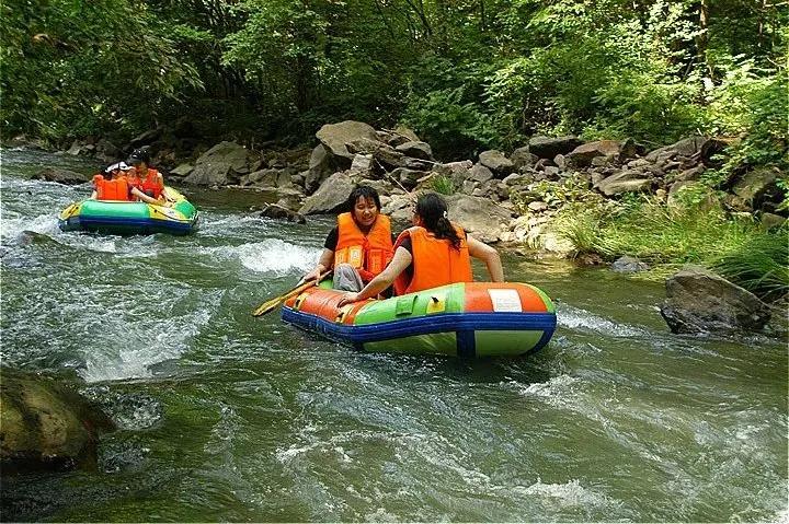 谁会不喜欢旅游呢,你们去过很大的游乐场吗