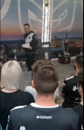 g2老板搞笑视频,g2老板带货