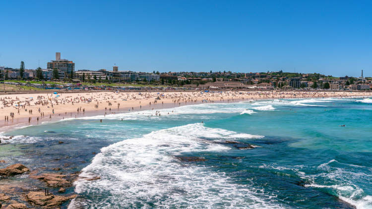 克莱因蓝跟宝蓝色的区别图片,克莱因蓝车有哪些