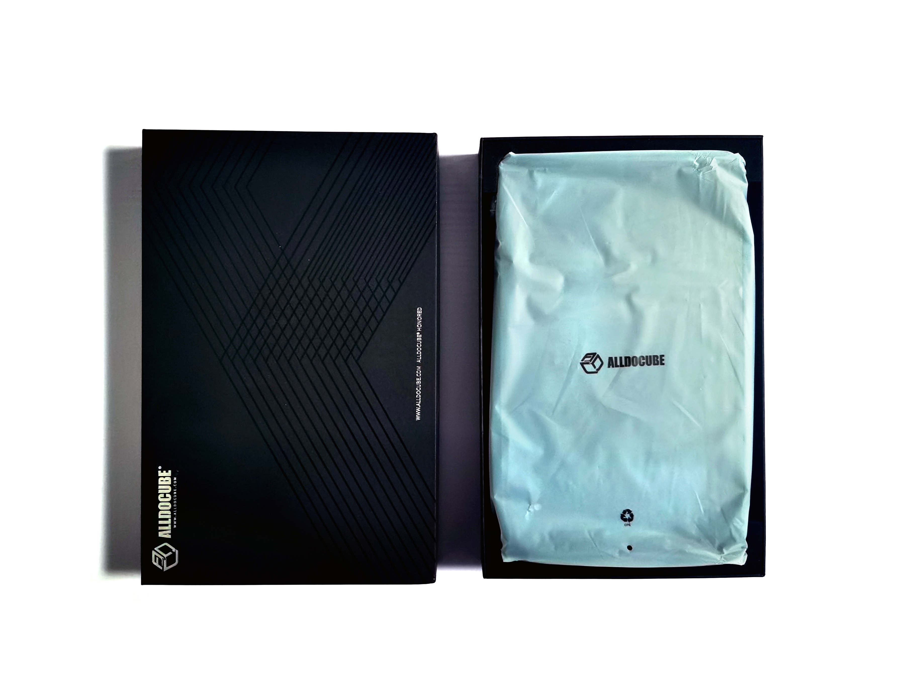 689元的国产平板电脑能用吗？酷比魔方iPlay20开箱评测