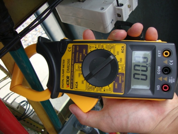 变电小课堂开课了：今日讲述数字钳形万用表操作指南