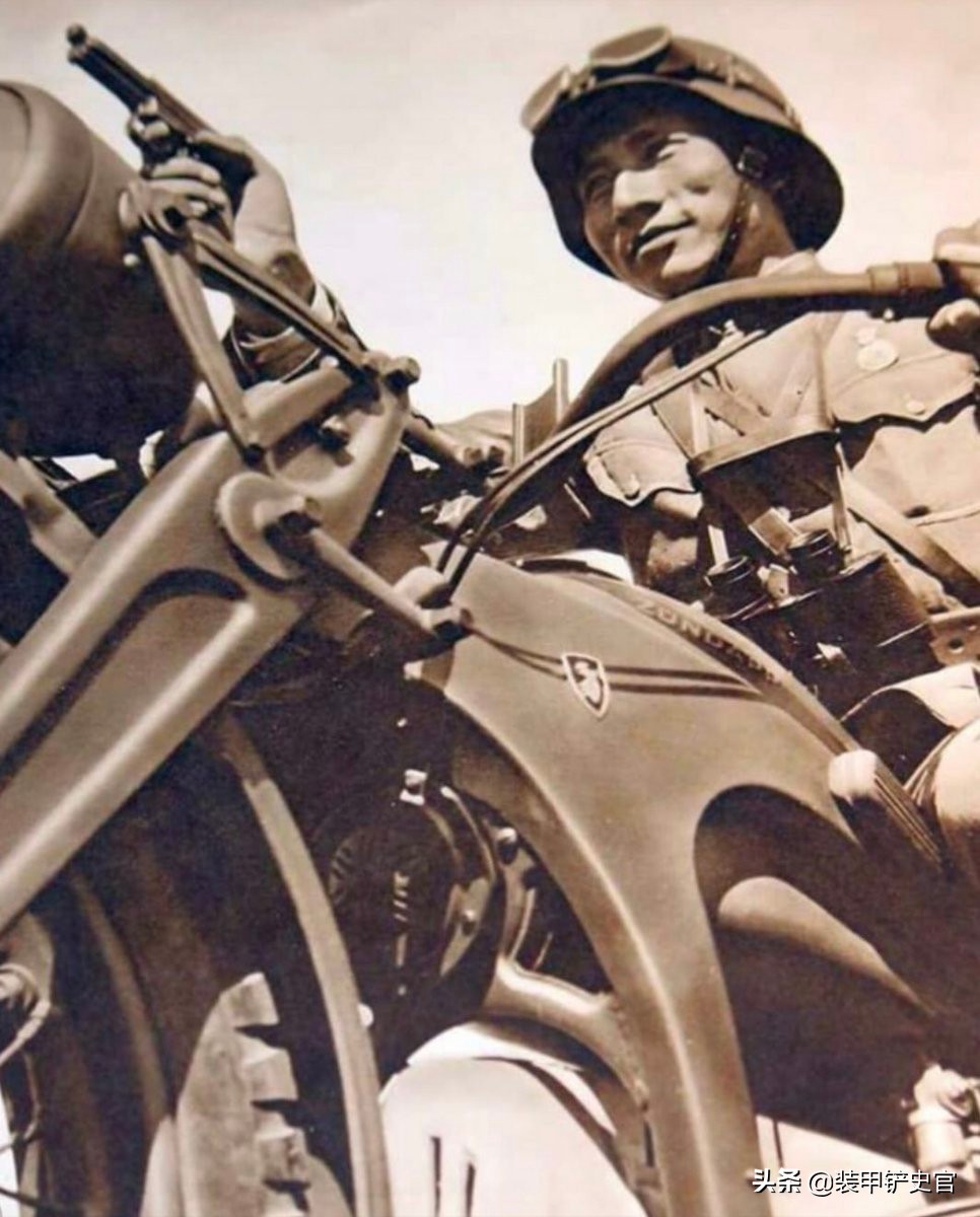 民国撸子枪,民国网红撸子到底是啥