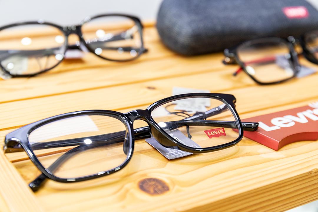 莆田市1.61超薄近视眼镜镜片价格,莆田荔城区眼镜店