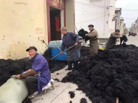 罗振宇2023跨年演讲推荐了多少书,罗振宇2024跨年演讲推荐书