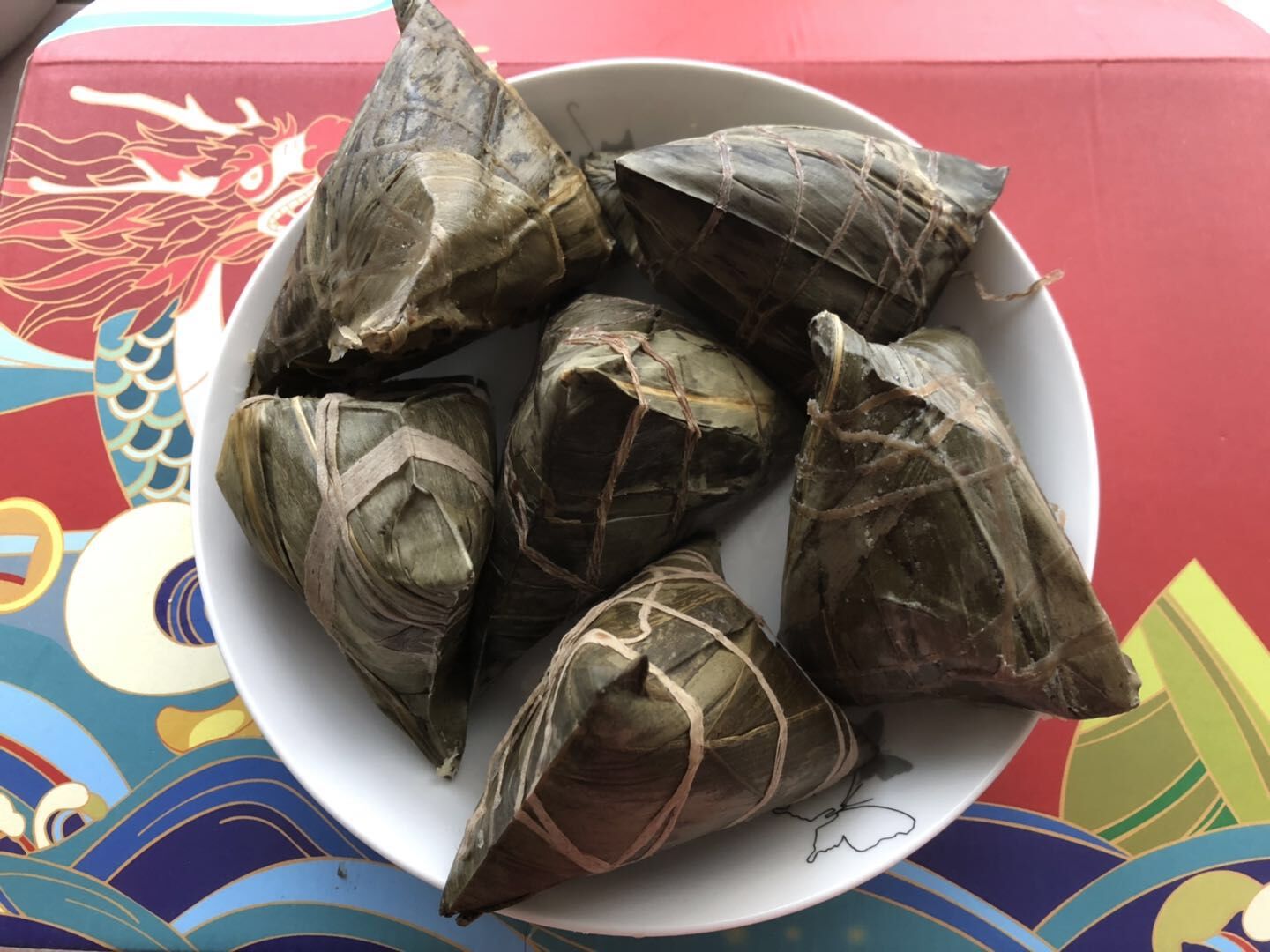 包粽子最简单的方法教程,包粽子又快又简单的方法