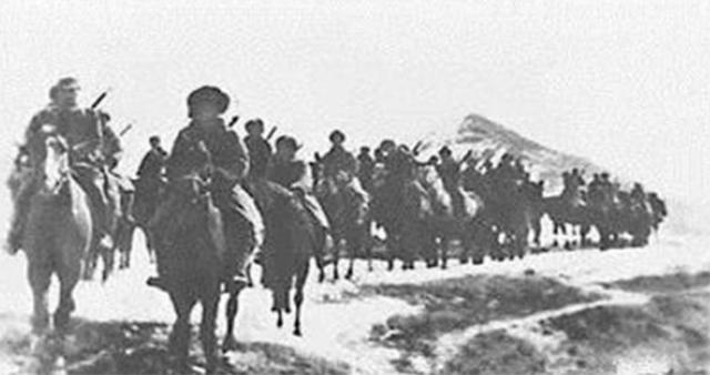 正国级元老万里:小儿子被送到中苏边境,亲妹妹一辈子在基层工作