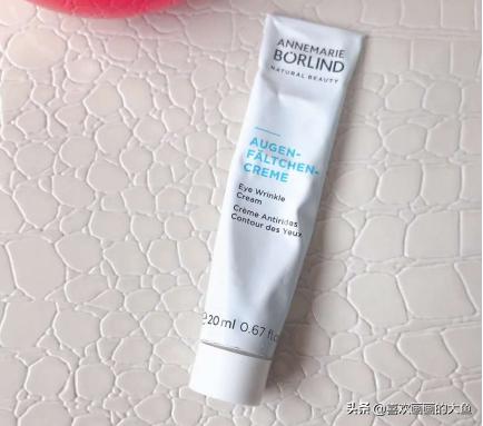 不同阶层“护肤品”,有钱都用娇兰,没钱用薏仁水,你属哪个阶层