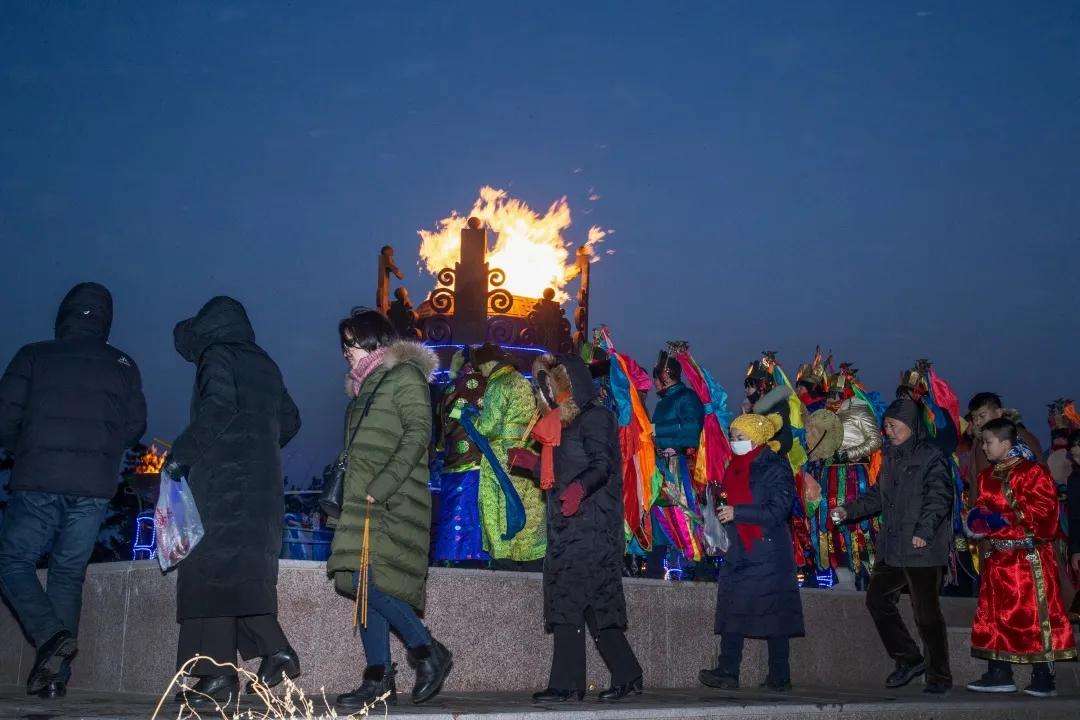 蒙古族过大年视频,蒙古族过大年有啥习俗
