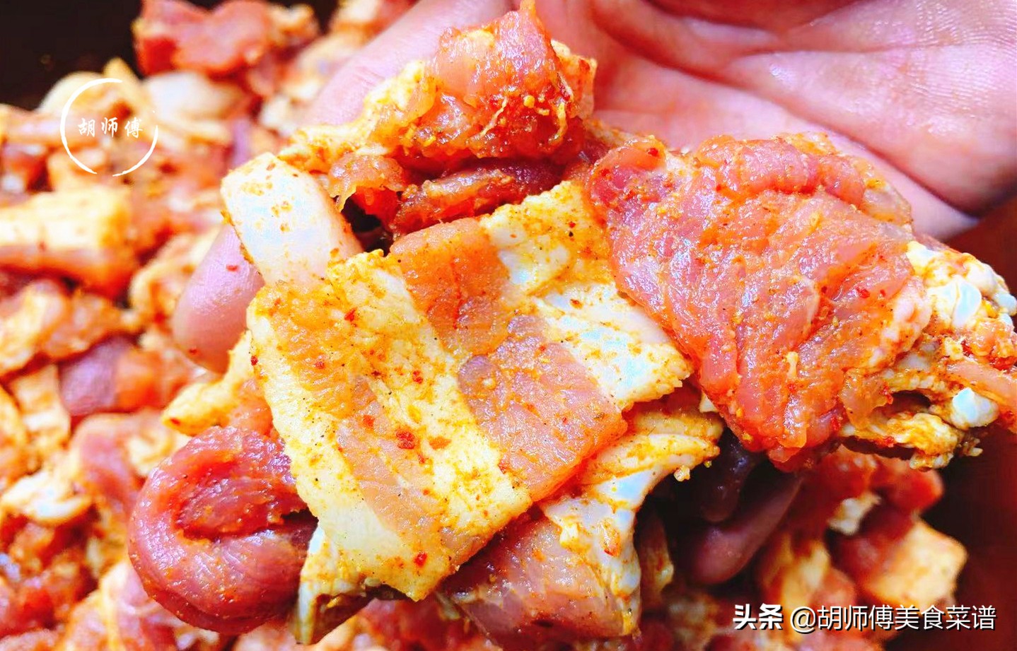 灌香肠10斤用多少白酒,灌香肠10斤要几斤盐