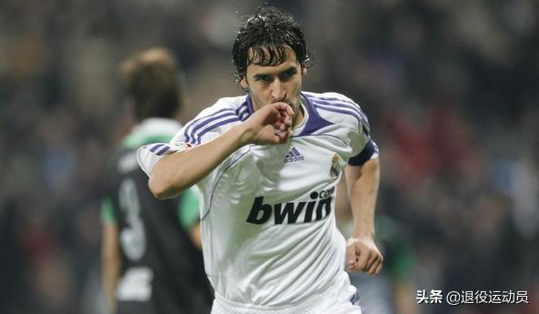 盘点逝去的球星,盘点世界传奇球星退役时刻