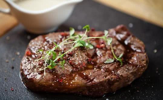 牛排怎么买才是正品,买牛排配料表怎么看