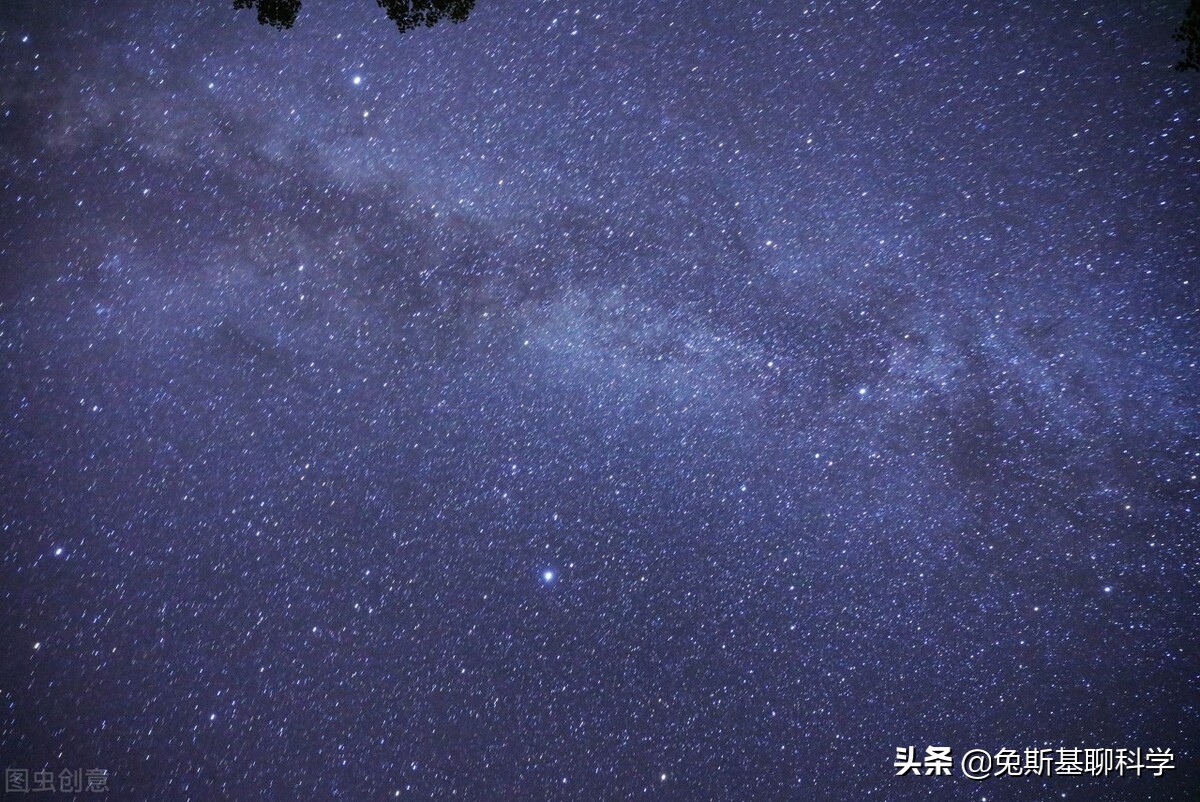 恒星可以装45亿太阳吗,恒星巨无霸太阳
