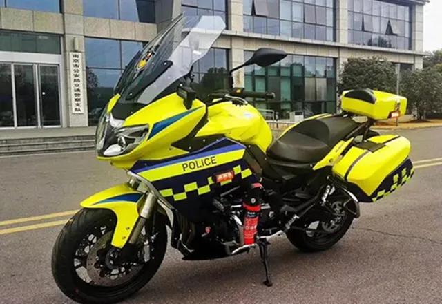 钱江摩托四缸600cc视频,钱江新款四缸600更多细节曝光