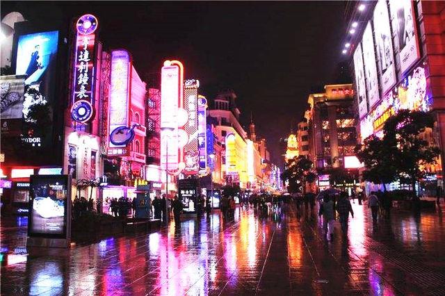 上海十大必吃美食街区有哪些,上海人气最旺的十大美食街