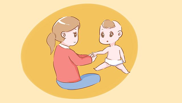 4个月怎样判断宝宝正常发育,4个月的宝宝发育标准是怎样的