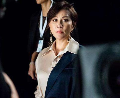 刘嘉玲遭绑架拍不雅照，大佬陈惠敏帮其要回，12年后照片为何被曝