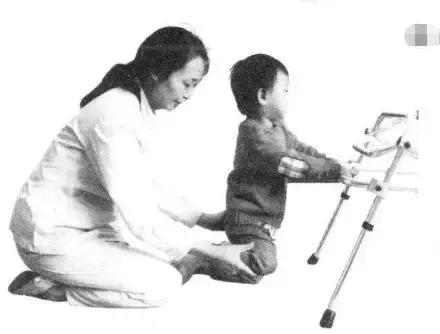 脑性瘫痪伴随的障碍,小脑中枢性瘫痪的训练方法