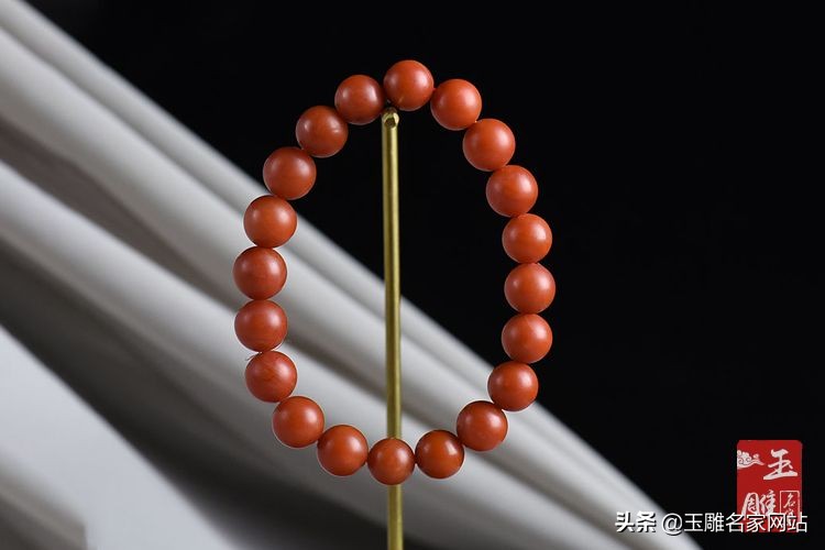 什么样的手串适合男人戴,男人比较适合戴什么手串