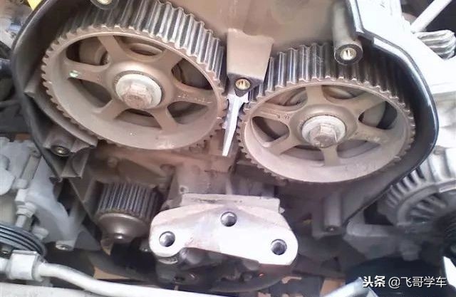 发动机更换正时皮带操作方法,东风标致4081.2t更换正时皮带视频