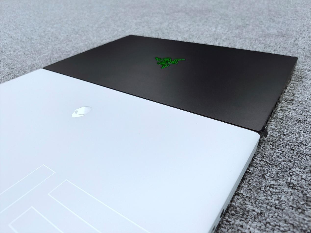 雷蛇与外星人,外星人笔记本x17对比雷蛇灵刃17