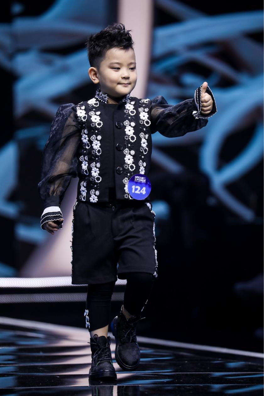 碧桂园新丝路少年广州模特大赛,碧桂园模特大赛2017