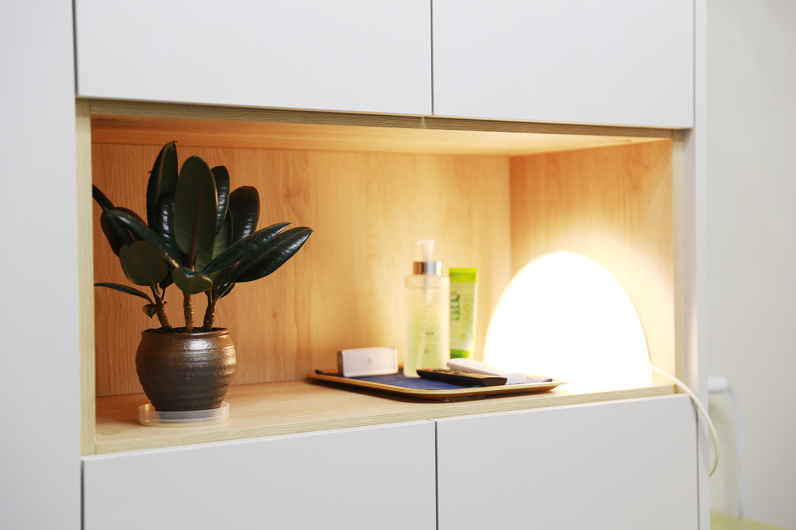 88平双阳台现代简约风格,一室一厅大阳台小户型装修老房子