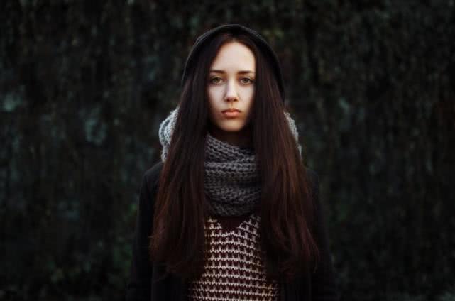 女生为什么用奶瓶喝水,如果男女用一个杯子喝水会怎样