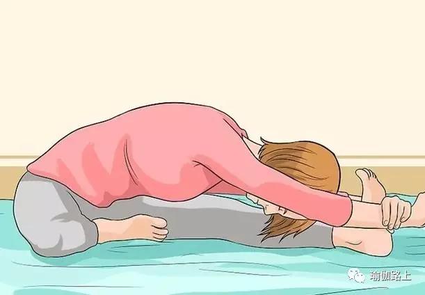 睡前15分钟床上瑜伽完整版,睡前瑜伽10分钟入门