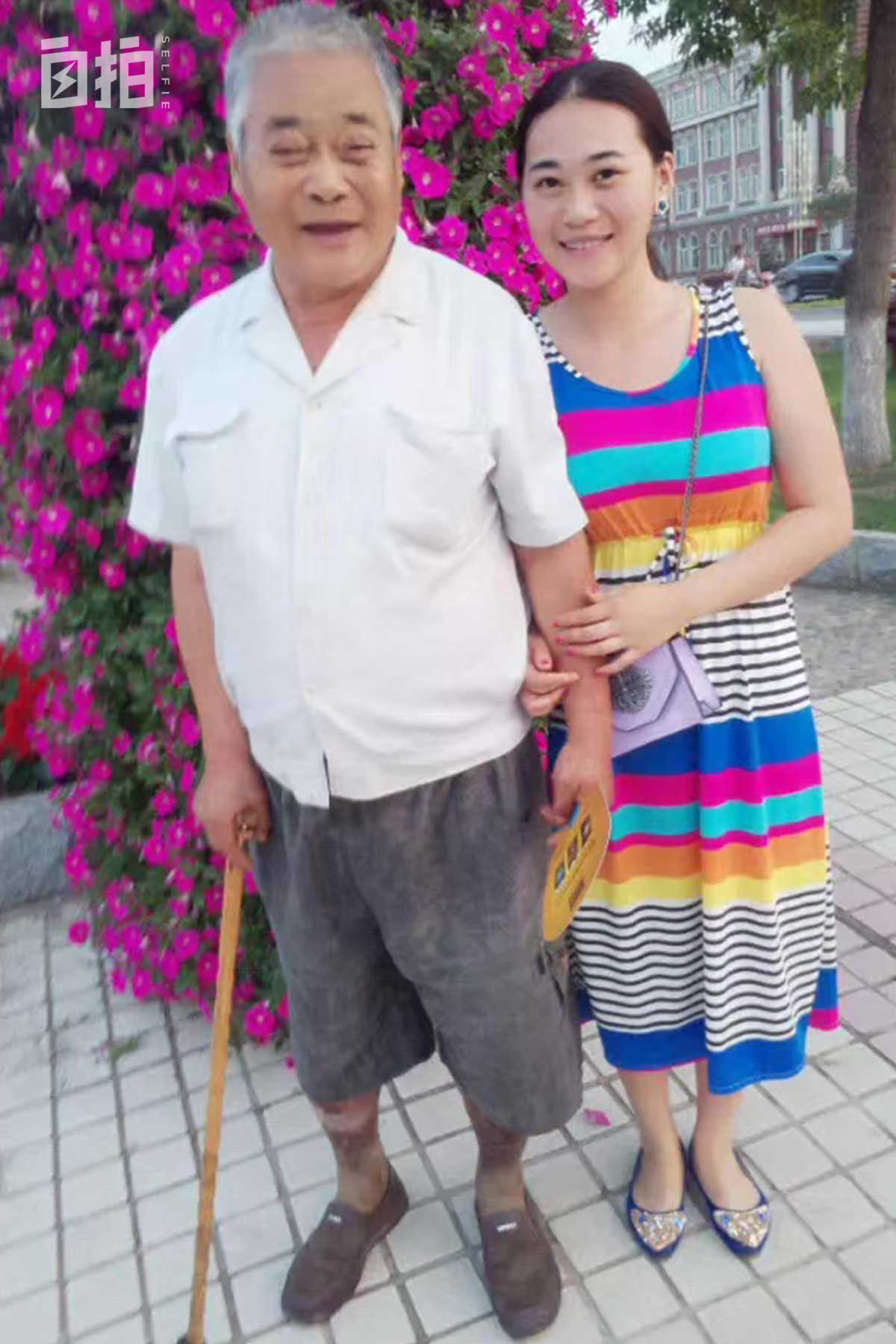 父亲和自己差45岁,裸辞回家陪爷爷