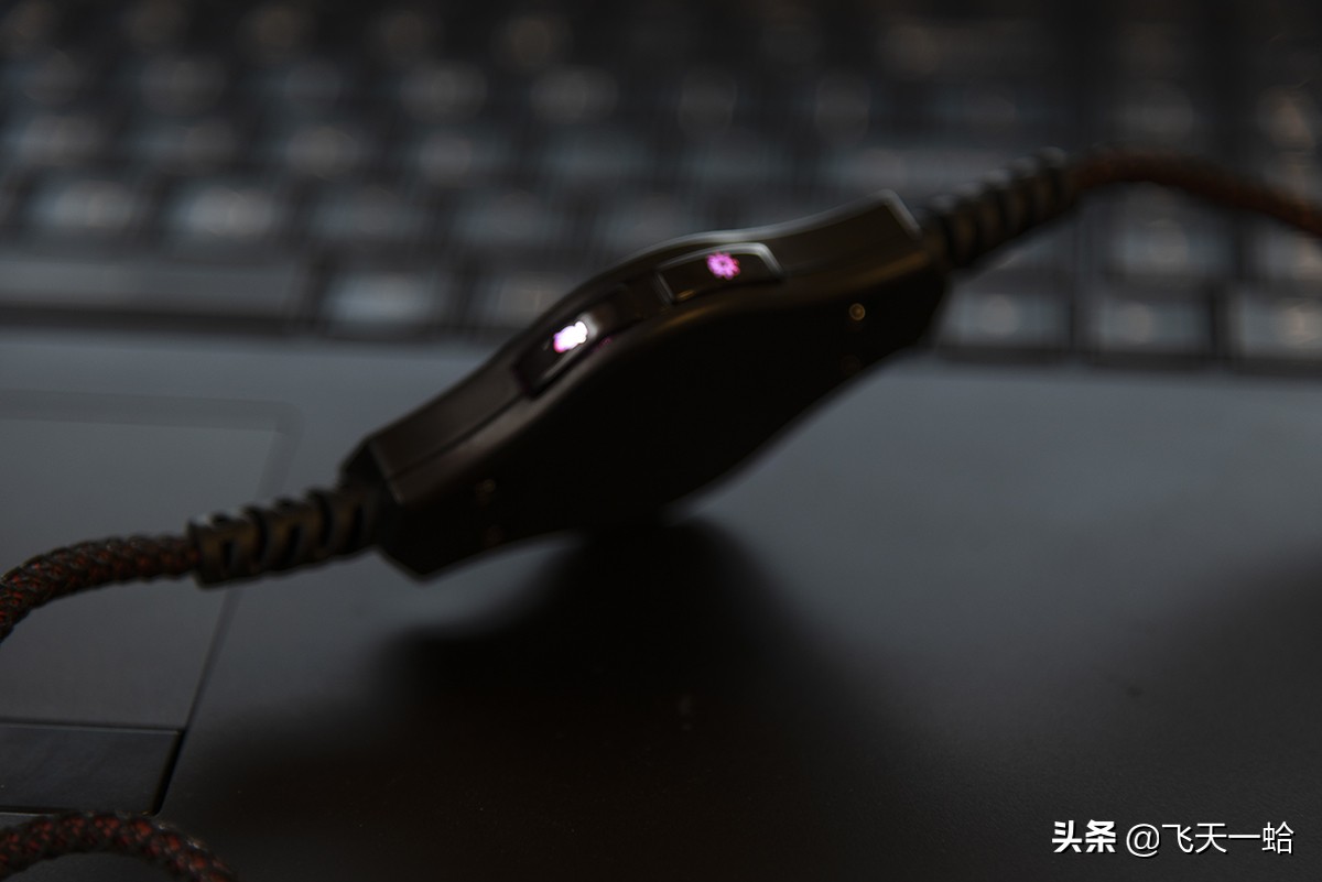 威刚固态xpg测试,威刚xpgs20有什么特点