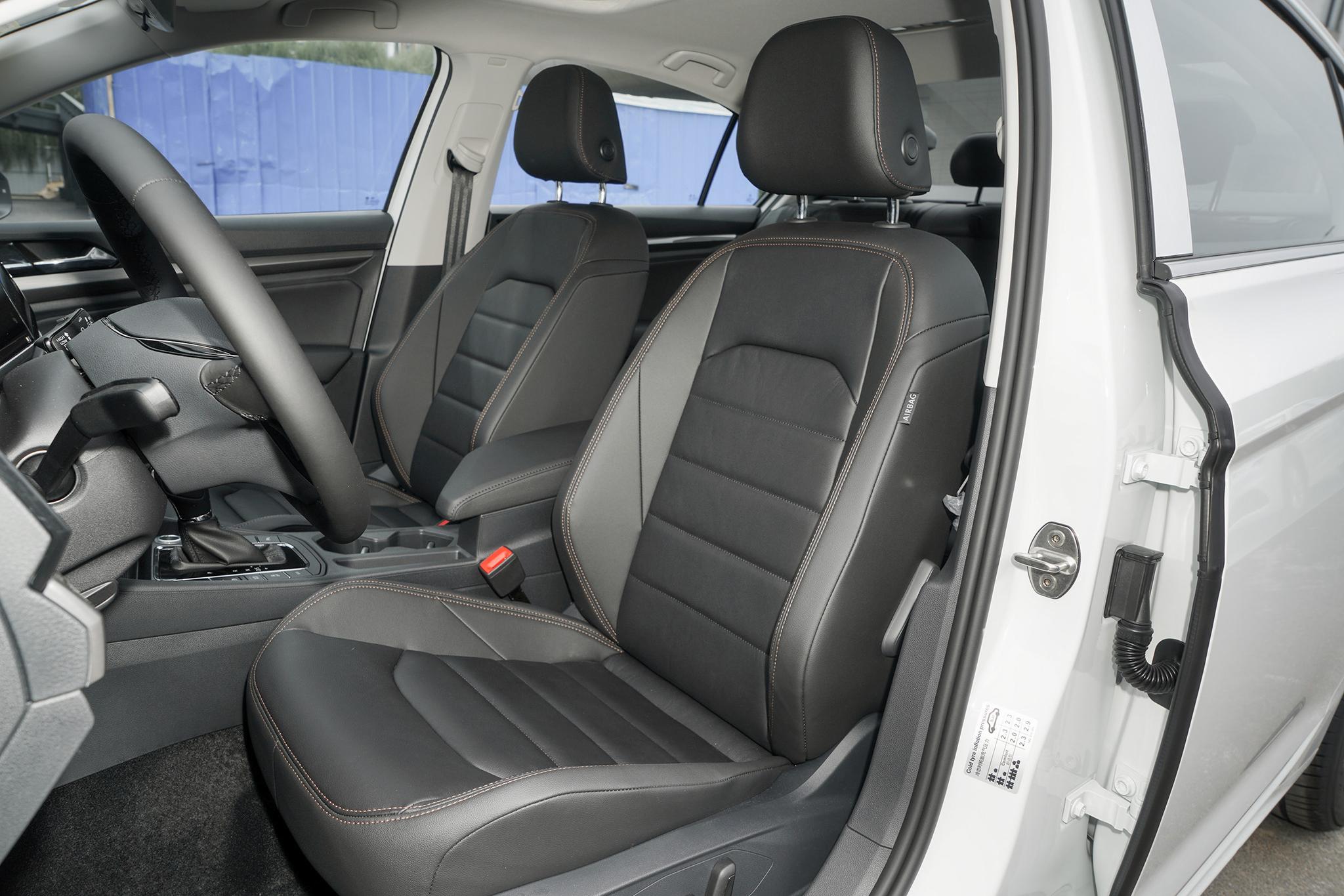 宝来2021款1.4t280精英落地价,宝来2019款改款280tsidsg精英型国vi