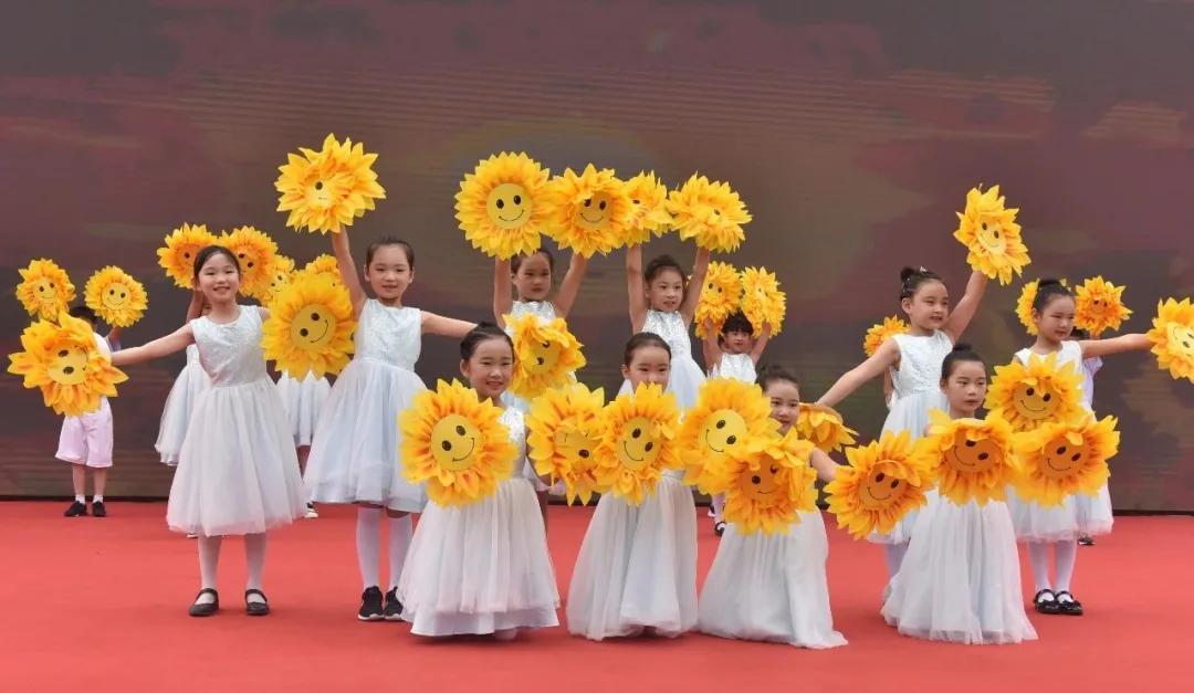 南师附校附属实验学校,南师附中燕子矶新城学校揭牌开学