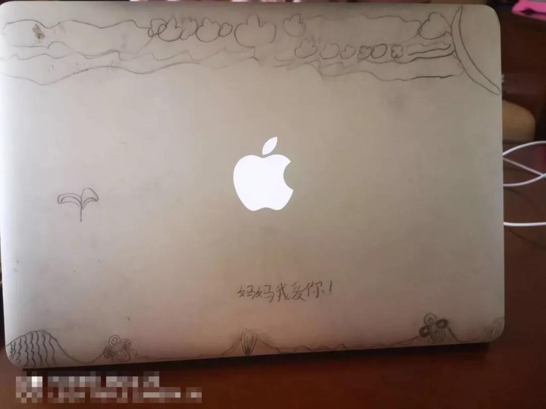 我不敢看中年妈妈的朋友圈