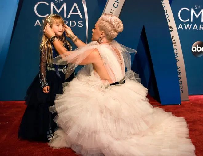 鍚哥儫绾硅韩濡堝,鎶界儫绾硅韩濡堝